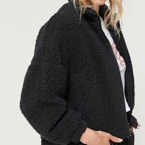 Urban Outfitters Willow Sherpa Fleece Jacket